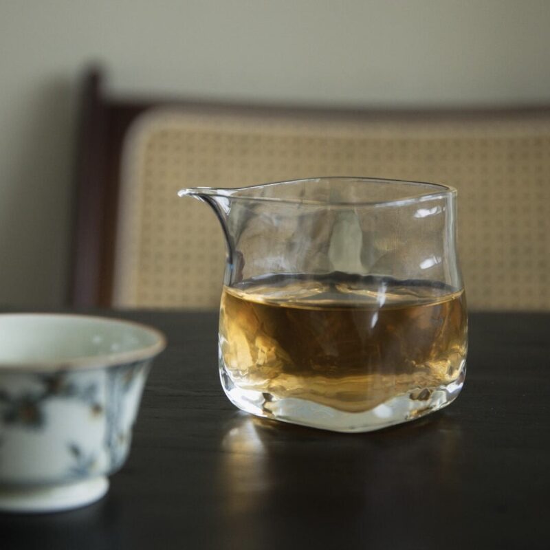 20240920_020802595_iOS Thickened Hammered Glass Little Square 170ml Fair Cup Gong Dao Bei