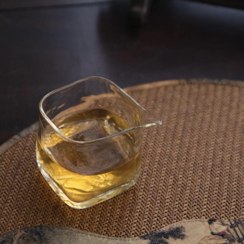 20240920_020803487_iOS Thickened Hammered Glass Little Square 170ml Fair Cup Gong Dao Bei