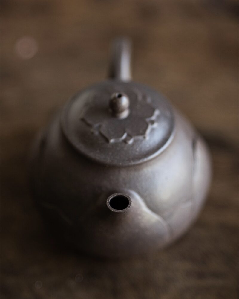 Fully Handmade Qing Hui Zini Fa Xiang Lian Zi 130ml Yixing Teapot
