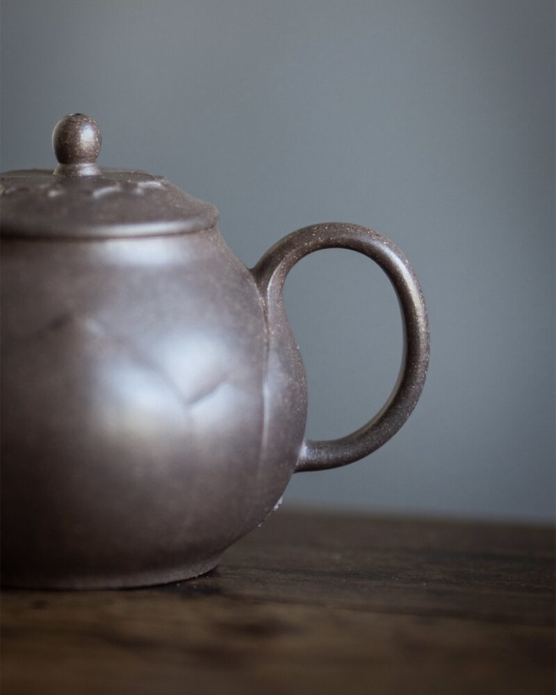 Fully Handmade Qing Hui Zini Fa Xiang Lian Zi 130ml Yixing Teapot