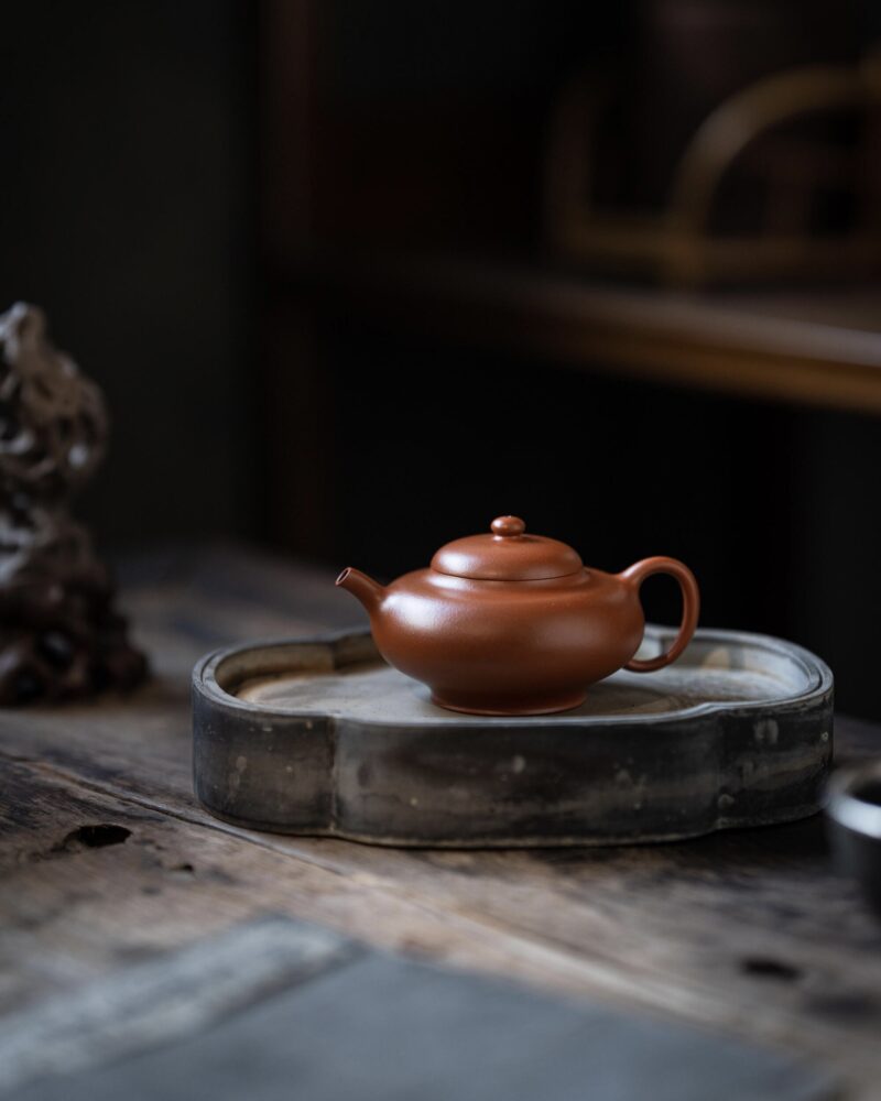 Half Handmade Xiao Hong Ni Bian Shi 150ml Yixing Teapot