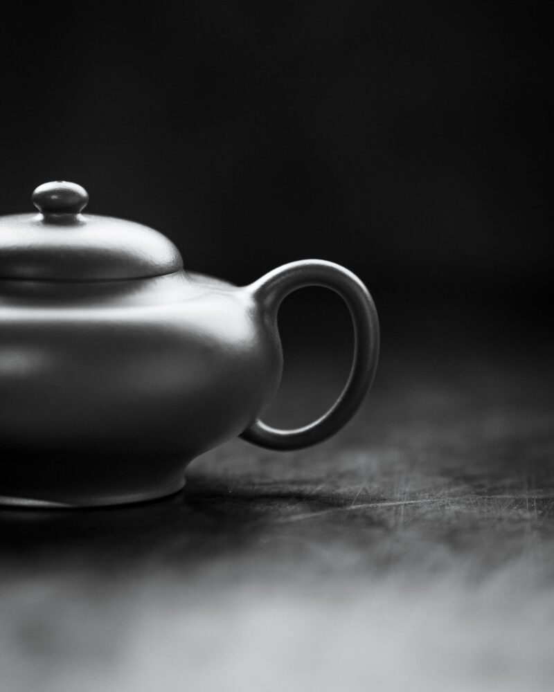 Half Handmade Xiao Hong Ni Bian Shi 150ml Yixing Teapot