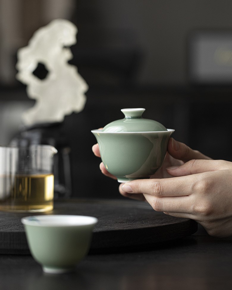 Colored Glaze Ceramic Celadon Bamboo 135ml Gaiwan (2) Colored Glaze Ceramic Celadon Bamboo 135ml Gaiwan