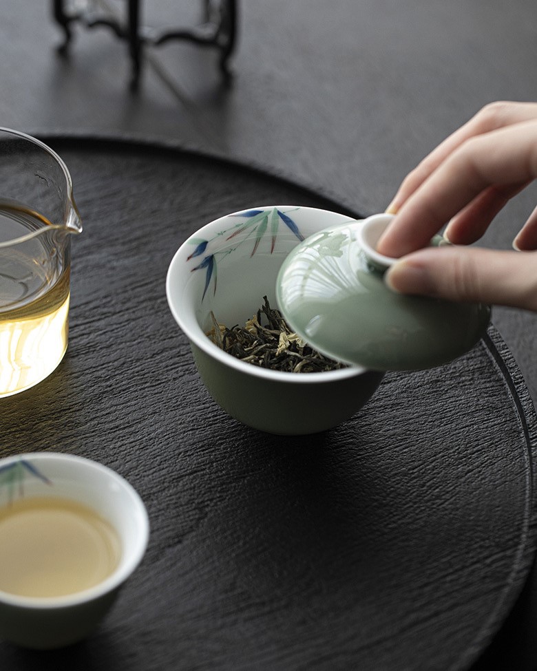 Colored Glaze Ceramic Celadon Bamboo 135ml Gaiwan (4) Colored Glaze Ceramic Celadon Bamboo 135ml Gaiwan