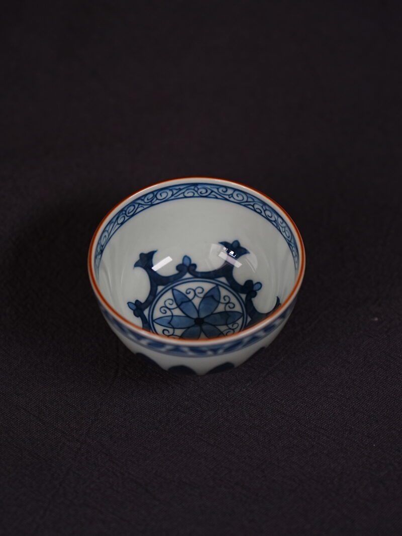 Fully Hand-Painted Yongle Chicken Heart 70ml Host Tea Cup