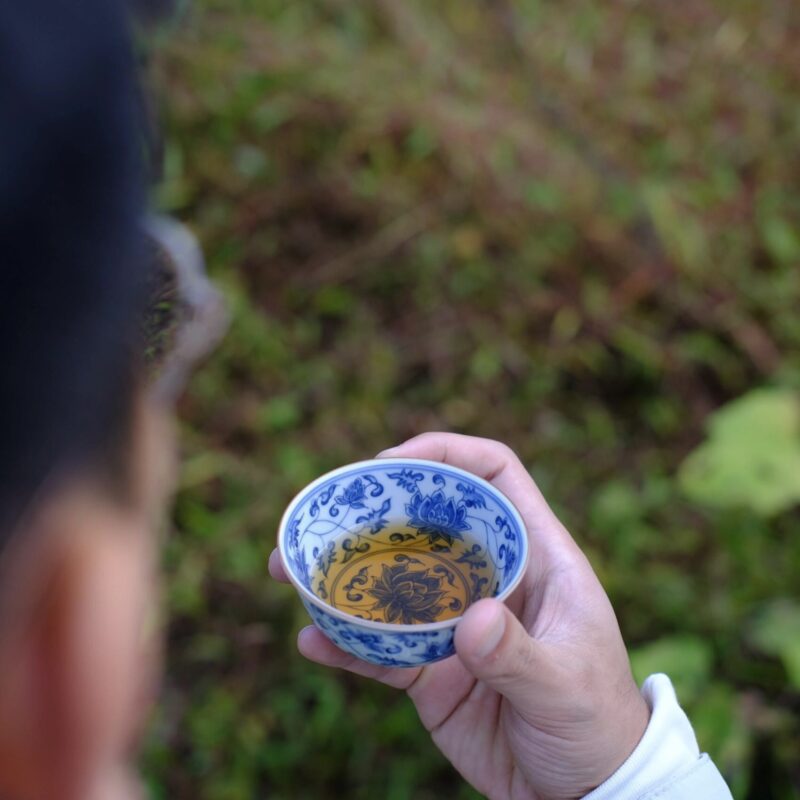 Fully Hand Painted Twined Lotus 75ml Wo Zu Tea Cup (5) Fully Hand Painted Twined Lotus 75ml Wo Zu Tea Cup