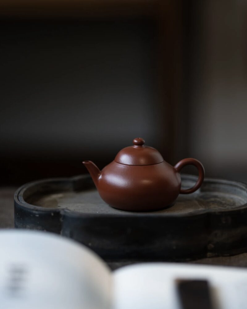 Fully Handmade Xiao Mei Yao Zhuni Chun Shui Tang Jun De 90ml Yixing Teapot