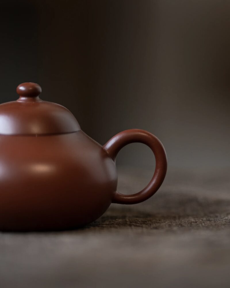 Fully Handmade Xiao Mei Yao Zhuni Chun Shui Tang Jun De 90ml Yixing Teapot
