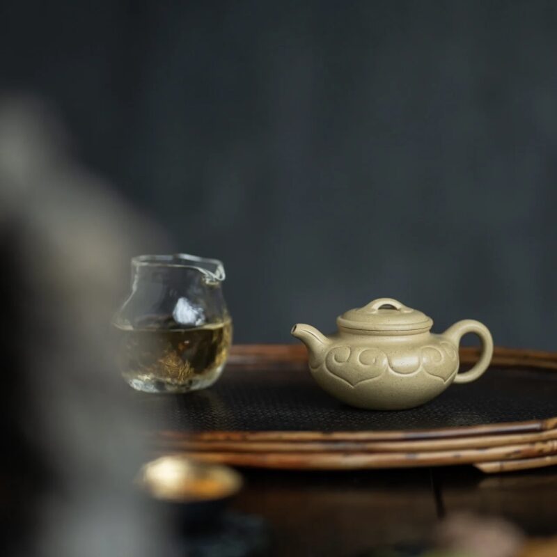 Ben Shan Lvni Fang Gu Ru Yi 150ml Yixing Teapot