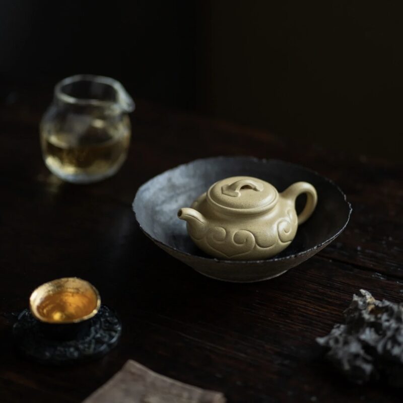 Ben Shan Lvni Fang Gu Ru Yi 150ml Yixing Teapot