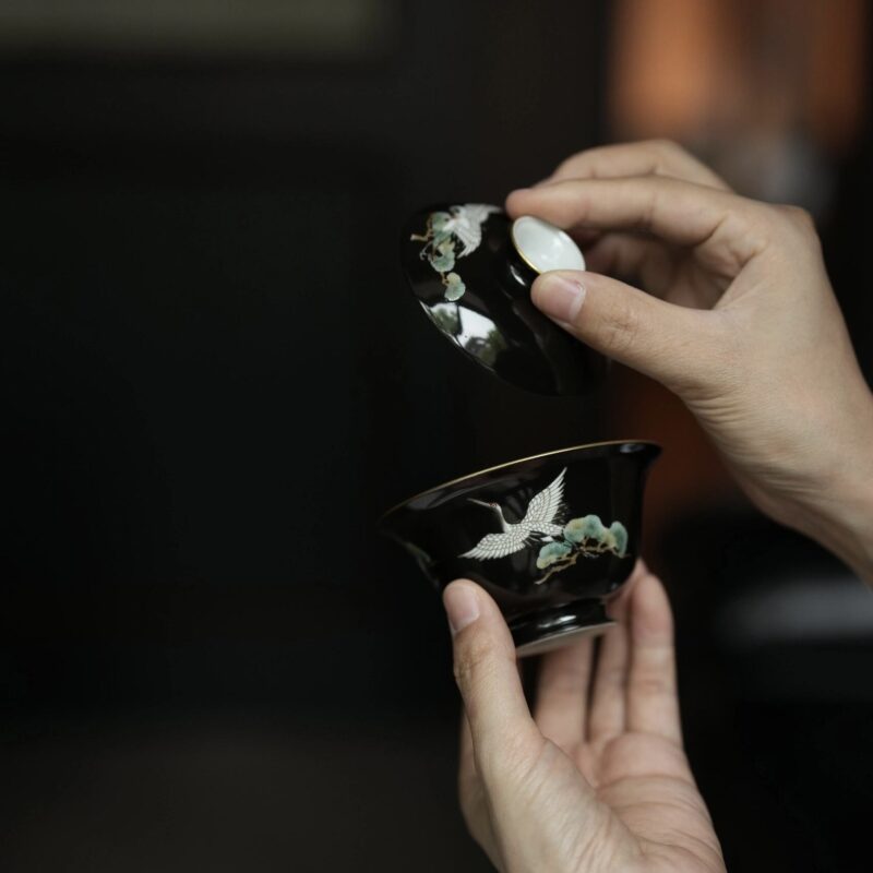 Hand-painted Fen Cai Ceramic Crane and Pine 130ml Gaiwan (2) Hand-painted Fen Cai Ceramic Crane and Pine 100ml Gaiwan