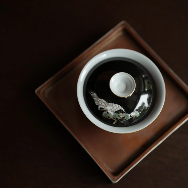 Hand-painted Fen Cai Ceramic Crane and Pine 130ml Gaiwan (4) Hand-painted Fen Cai Ceramic Crane and Pine 100ml Gaiwan