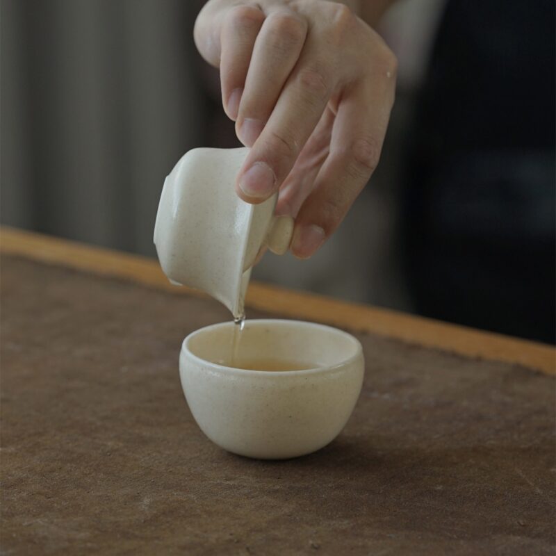 Handmade Ceramic Bun 60ml Gaiwan (4) Handmade Ceramic Bun 60ml Gaiwan