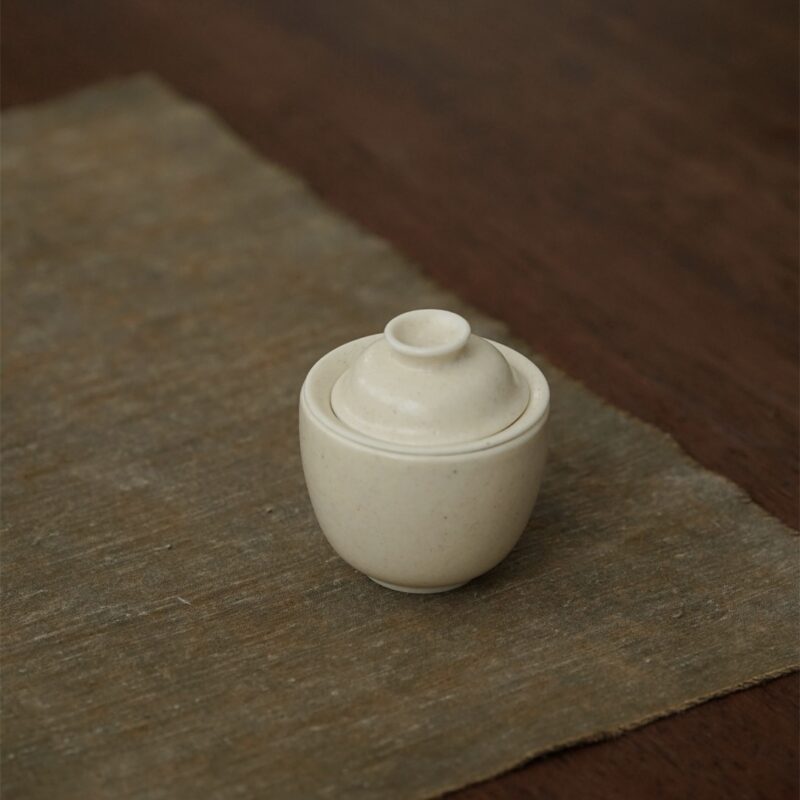 Handmade Ceramic Linglan 120ml Gaiwan (3) Handmade Ceramic Linglan 120ml Gaiwan