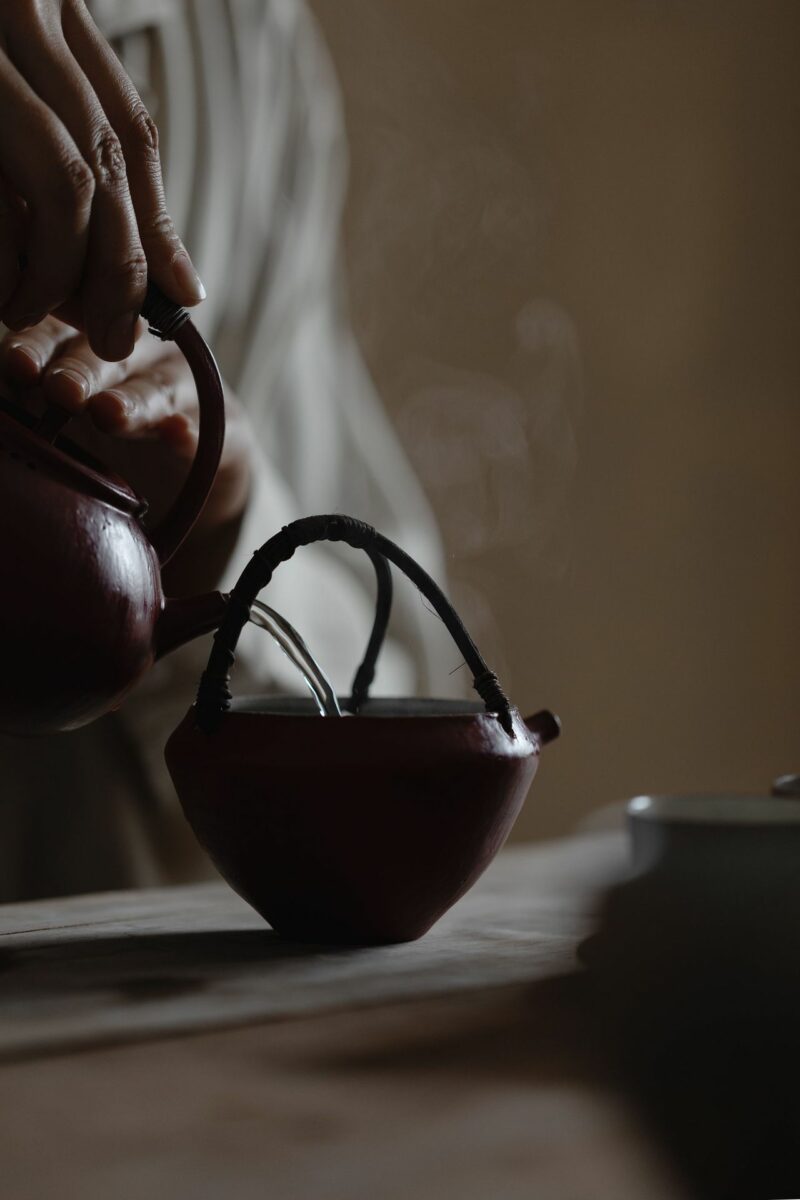 Powder Glaze Ceramic Rattan Handle 220ml Fair Cup Gong Dao Bei