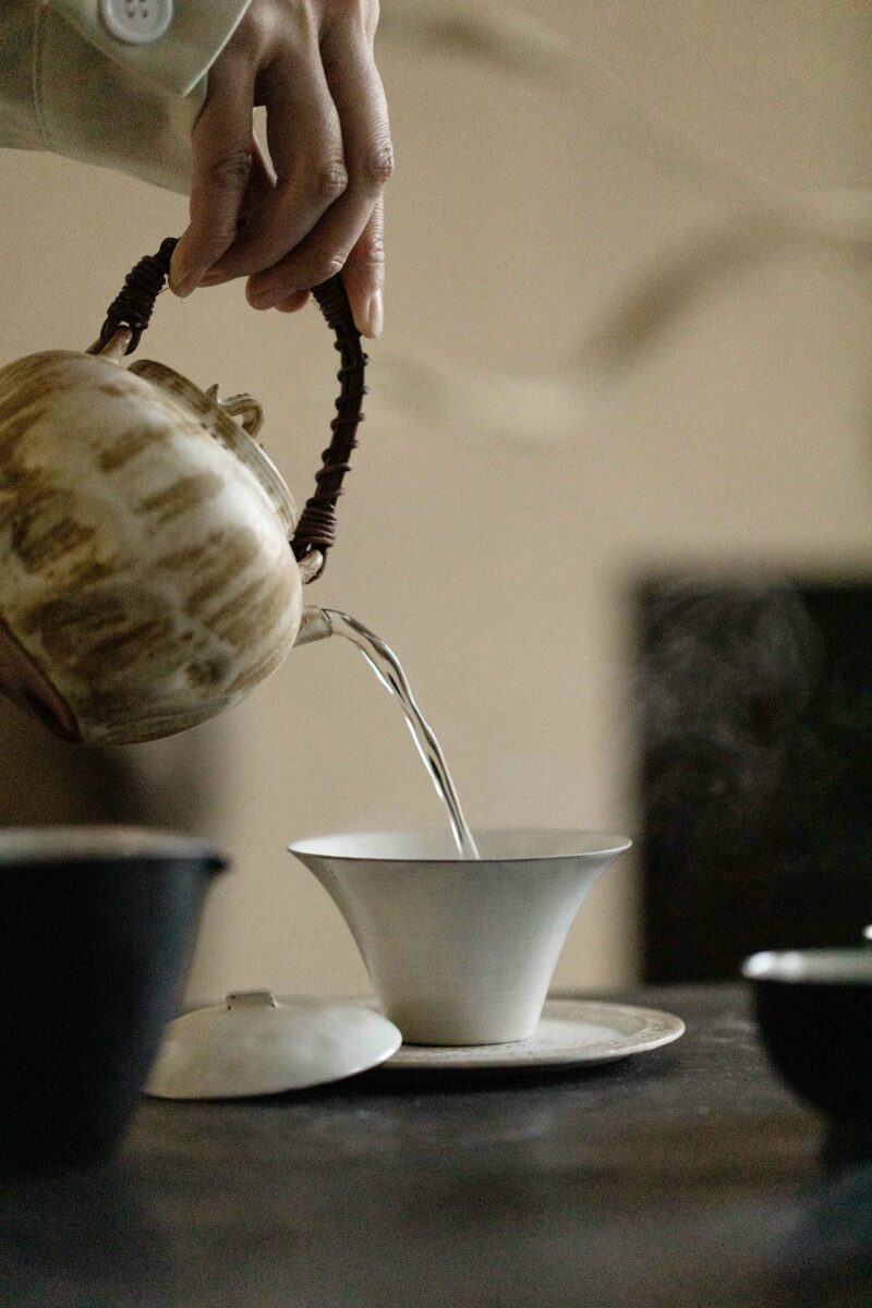 Powder Glaze Ceramic Moon River 130ml Gaiwan