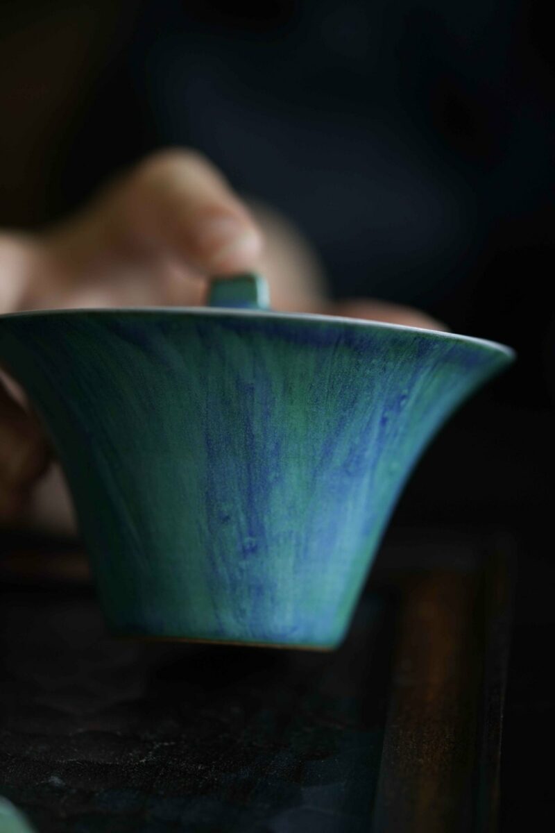 Powder Glaze Ceramic Moon River 130ml Gaiwan