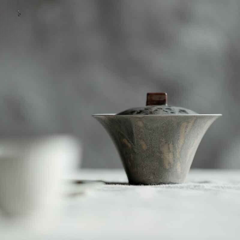 Powder Glaze Ceramic Moon River 130ml Gaiwan