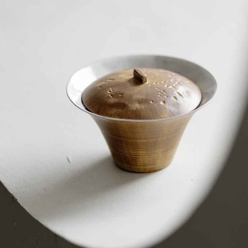 Powder Glaze Ceramic Moon River 130ml Gaiwan