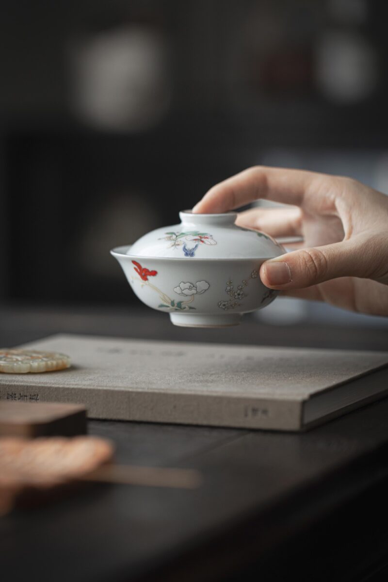 779 (4) Vintage Style Ceramic Butterfly 90ml Gaiwan