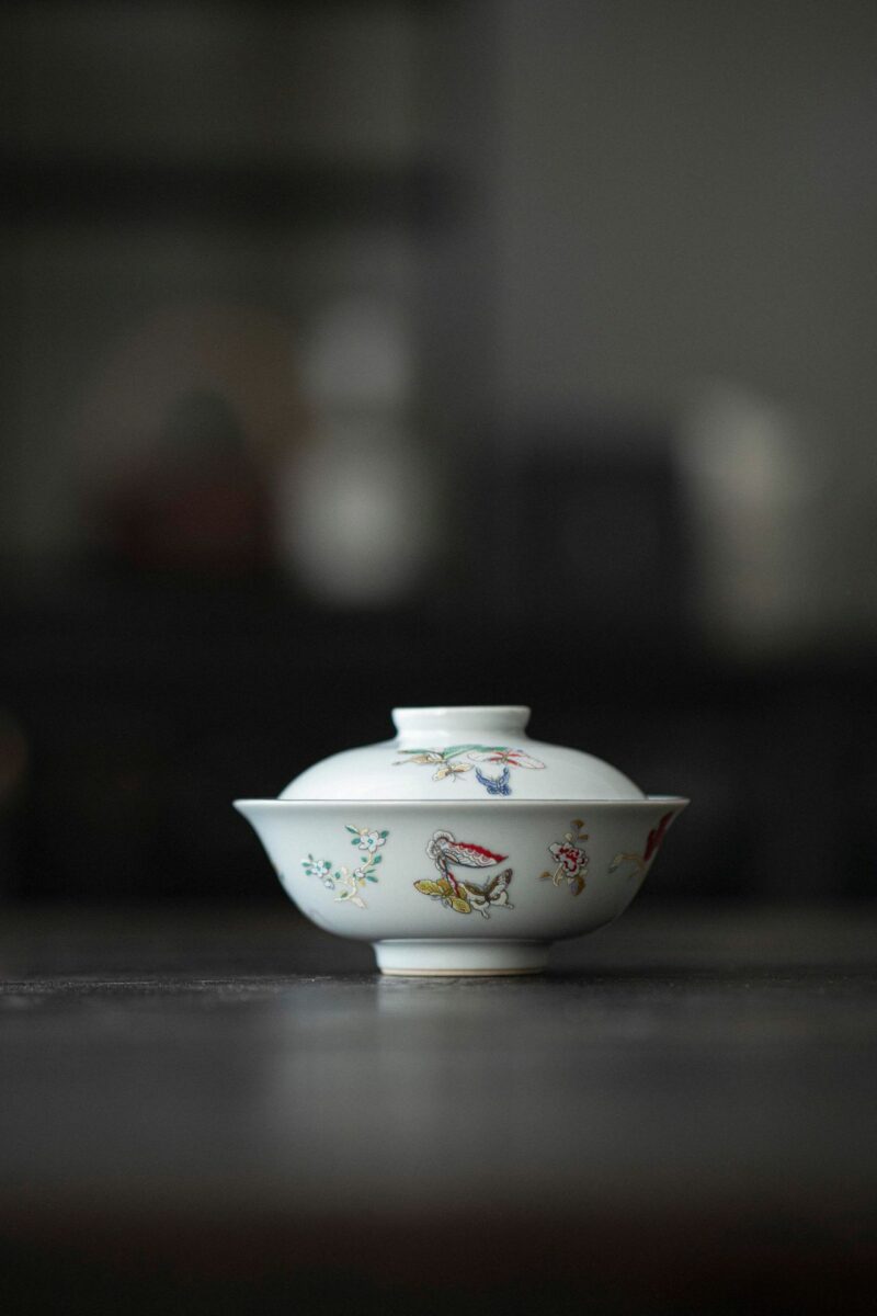 779 (7) Vintage Style Ceramic Butterfly 90ml Gaiwan