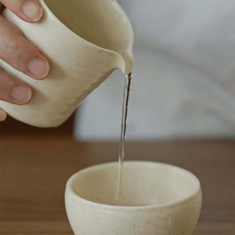 Handmade Ceramic Milky White 170ml Fair Cup Gong Dao Bei