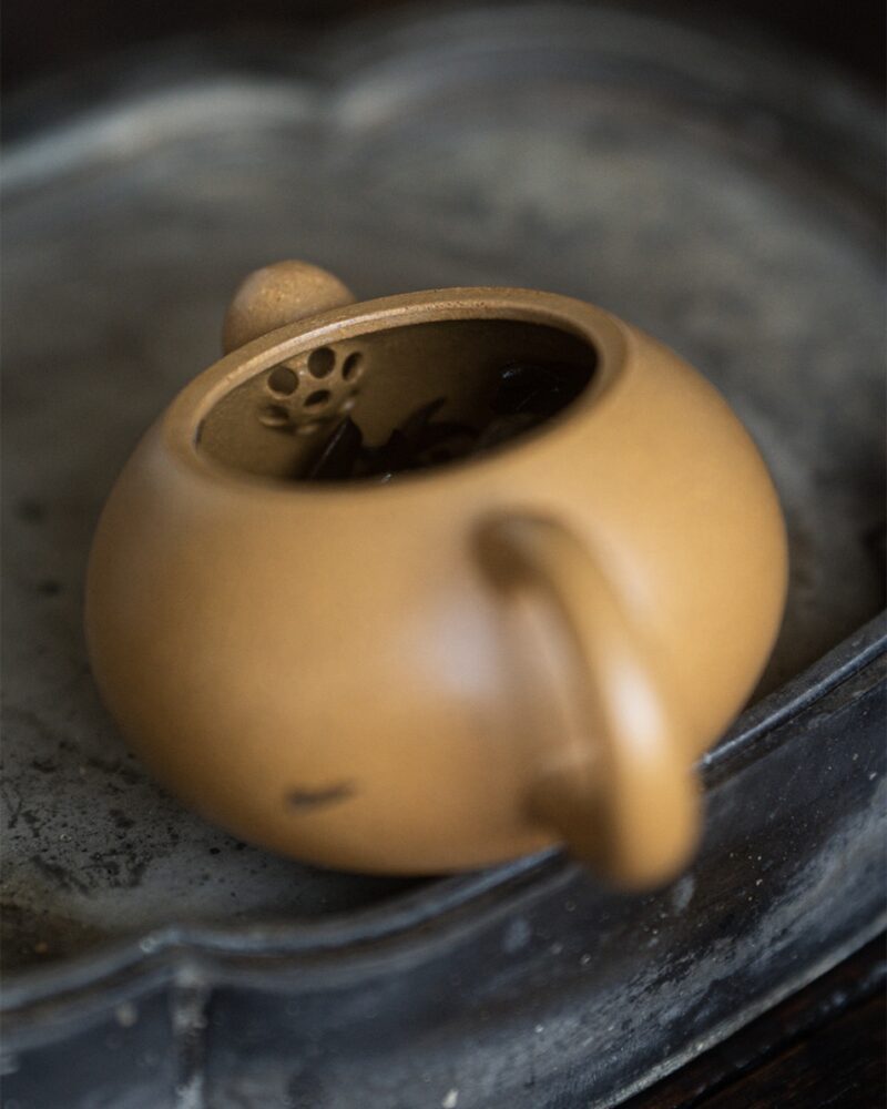 Half Handmade Duanni Gourd Wen Dan 140ml Yixing Teapot