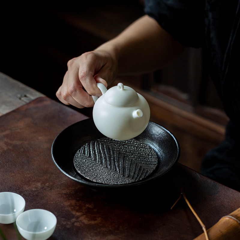 Wabisabi Style Black Clay Tea Boat With Stand (4) Wabisabi Style Black Clay Tea Boat With Stand