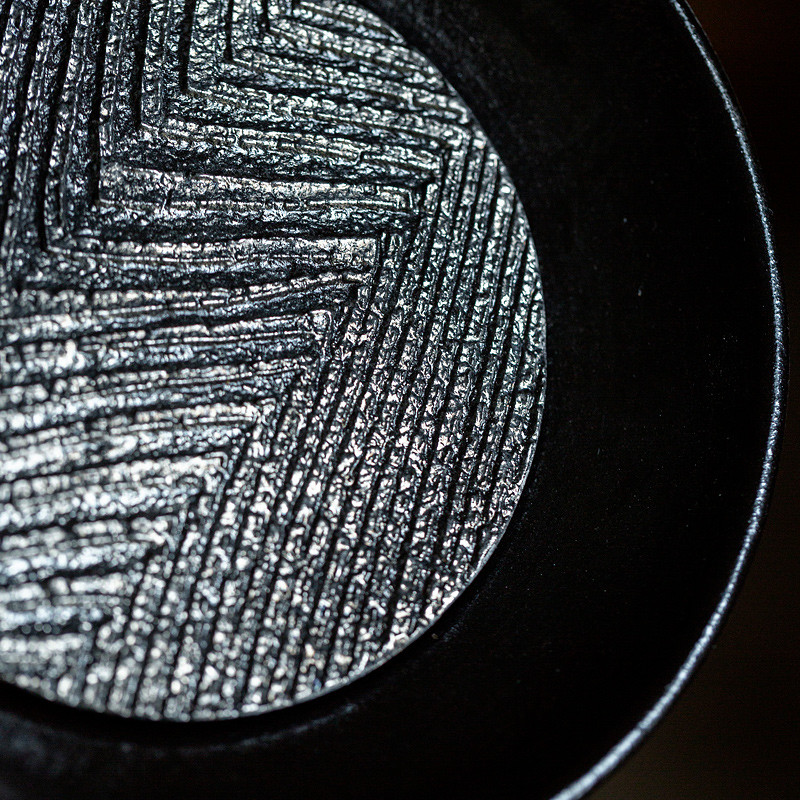 Wabisabi Style Black Clay Tea Boat With Stand (8) Wabisabi Style Black Clay Tea Boat With Stand