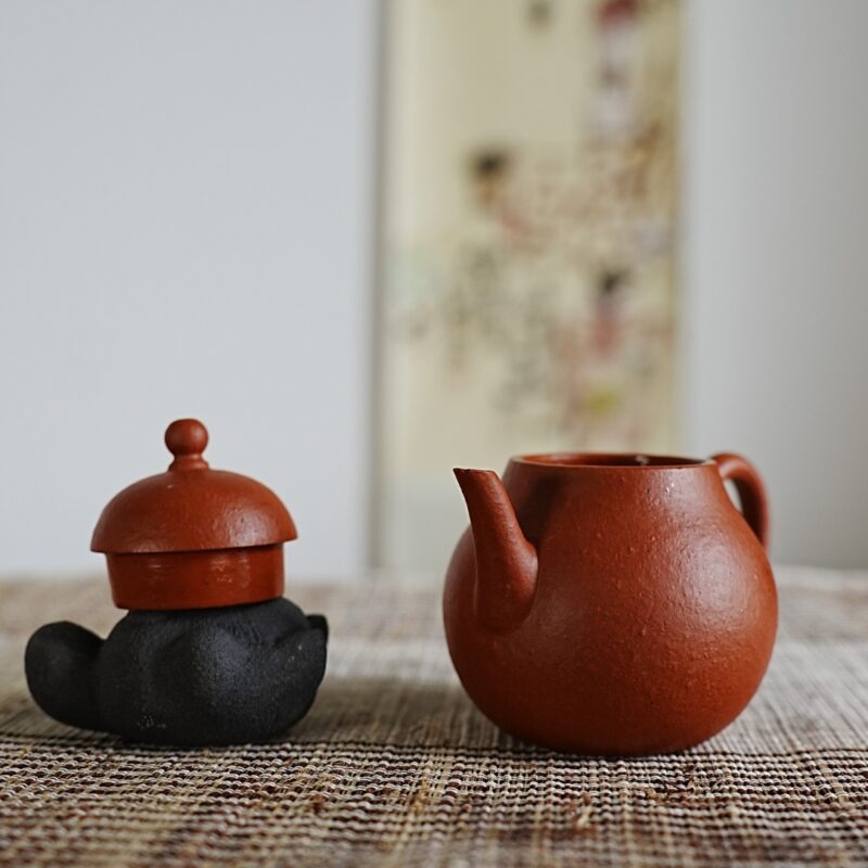 Aged Zhuni Pear 100ml Yixing Teapot