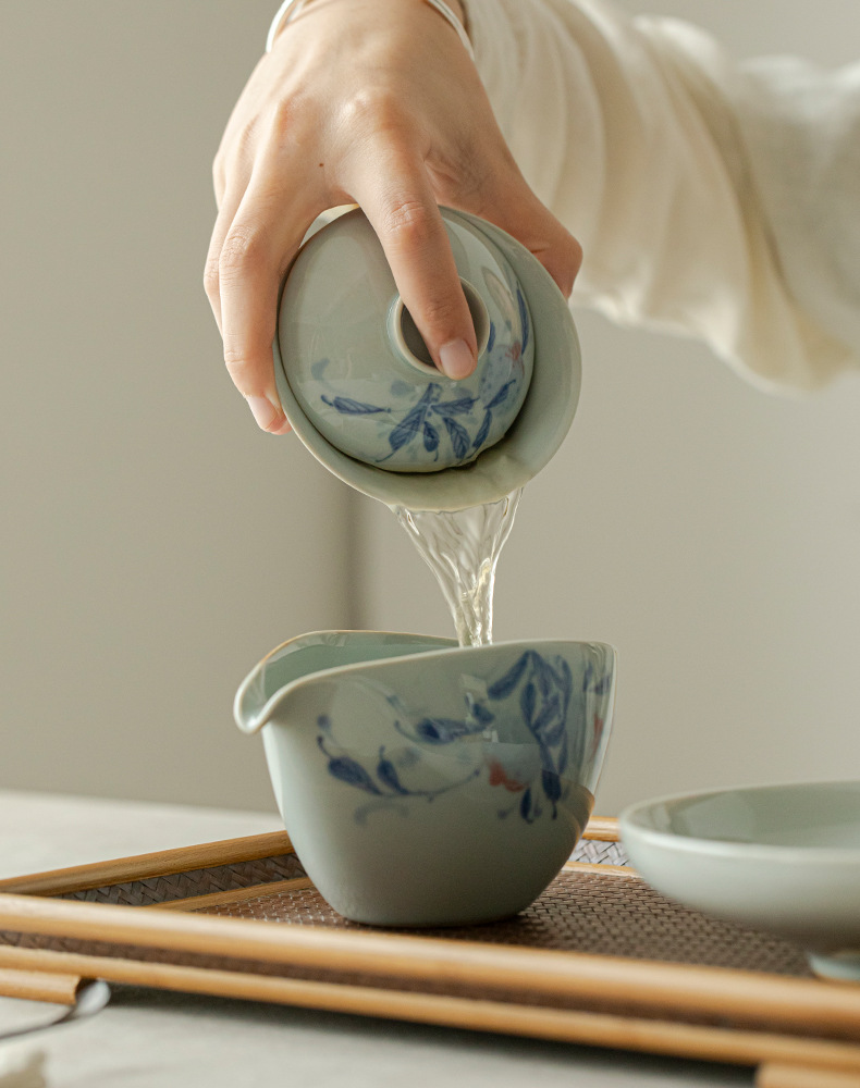 Hand-painted Vintage Style Ceramic Pomegranate 120ml Gaiwan