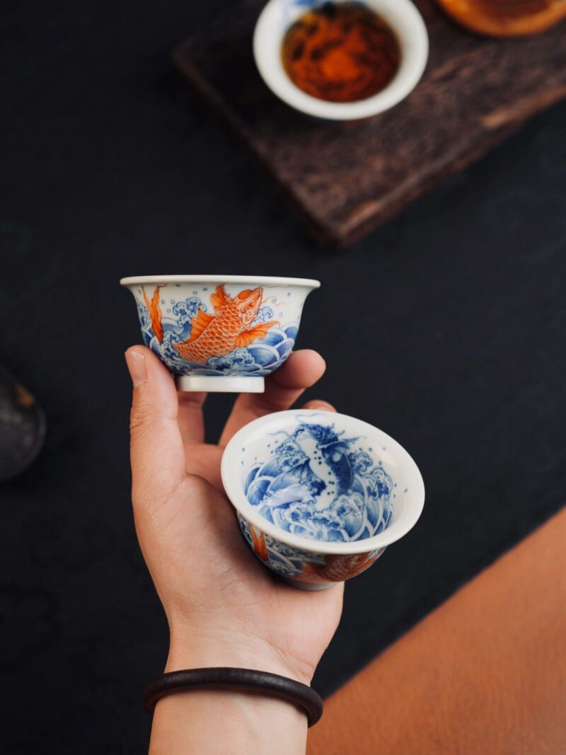 Hand-painted Qinghua Ceramic Carp Sailing 80ml Host Tea Cup