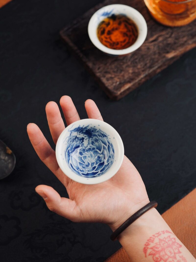 Hand-painted Qinghua Ceramic Carp Sailing 80ml Host Tea Cup