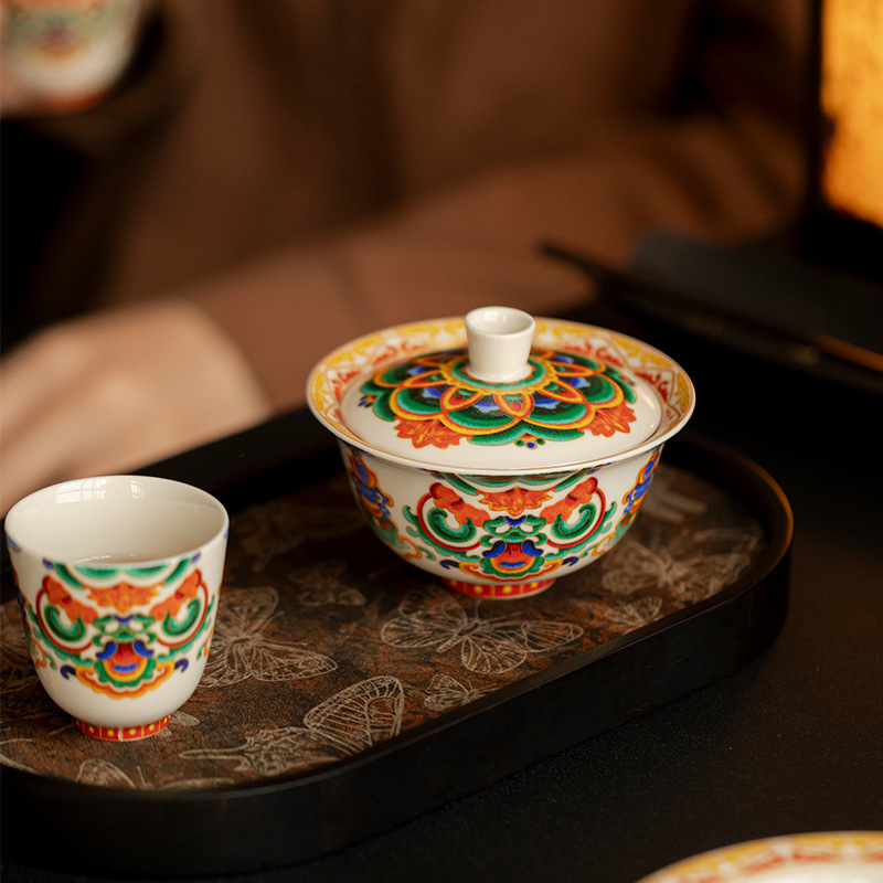 887 (28) Elegant Ceramic Thangka Pattern 120ml Gaiwan