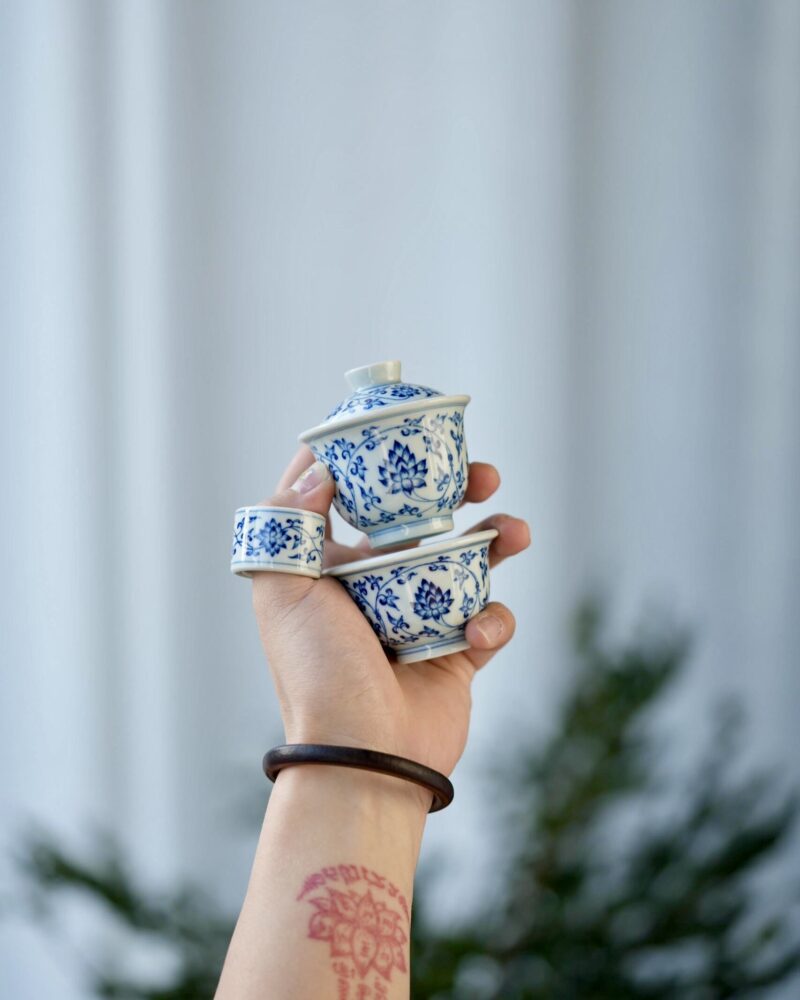 Handmade Hand-painted Qinghua Ceramic Mini 50-60ml Gaiwan Set Ship In 30 Days