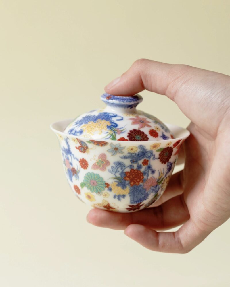 Handmade Dou Cai Ceramic Flowers and Butterfly 120ml Gaiwan2 Handmade Dou Cai Ceramic Flowers and Butterfly 120ml Gaiwan