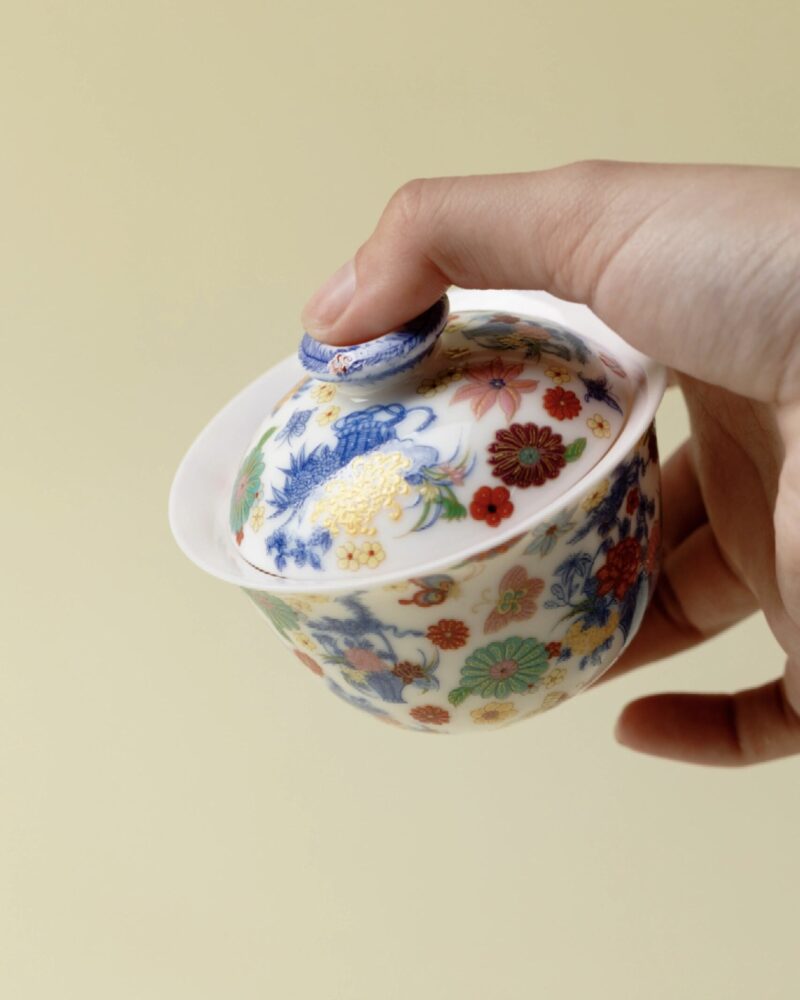 Handmade Dou Cai Ceramic Flowers and Butterfly 120ml Gaiwan5 Handmade Dou Cai Ceramic Flowers and Butterfly 120ml Gaiwan