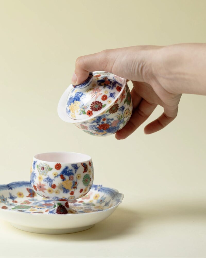 Handmade Dou Cai Ceramic Flowers and Butterfly 120ml Gaiwan7 Handmade Dou Cai Ceramic Flowers and Butterfly 120ml Gaiwan
