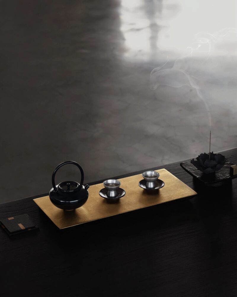 Handmade Traditional Lacquer Wood Golden Leaf Tea Tray10 Handmade Traditional Lacquer Wood Golden Leaf Tea Tray