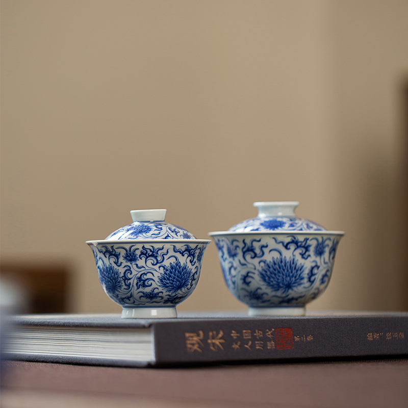 915 (19) Hand-painted Qinghua Ceramic Twined Chrysanthemum 90ml Gaiwan