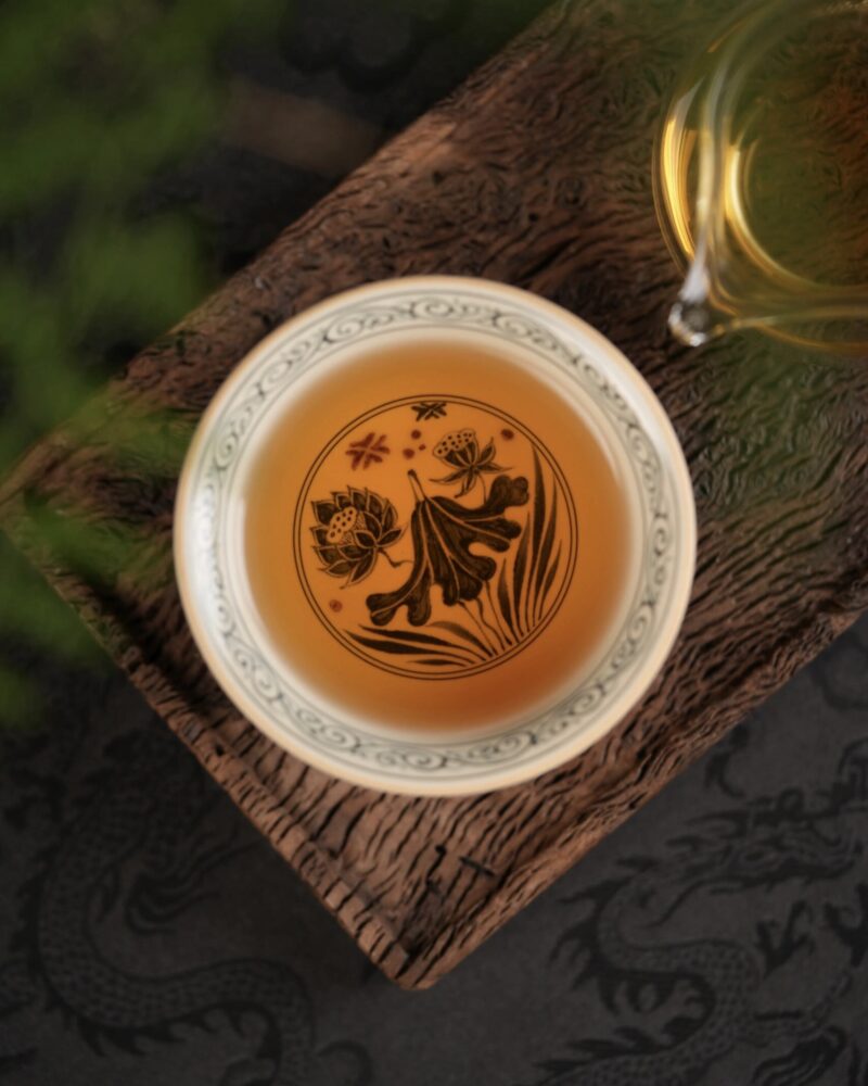 Gold Painting Qinghua Hand-painted Ceramic Fish and Algae 120ml Host Tea Cup