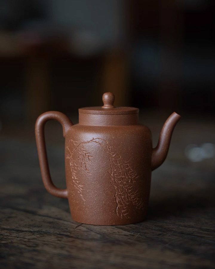 Half Handmade Jiang Po Ni Ji Zhi 175ml Yixing Teapot