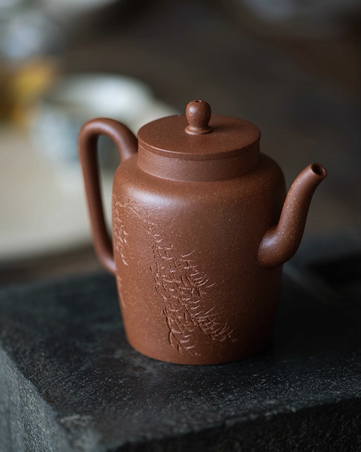 Half Handmade Jiang Po Ni Ji Zhi 175ml Yixing Teapot