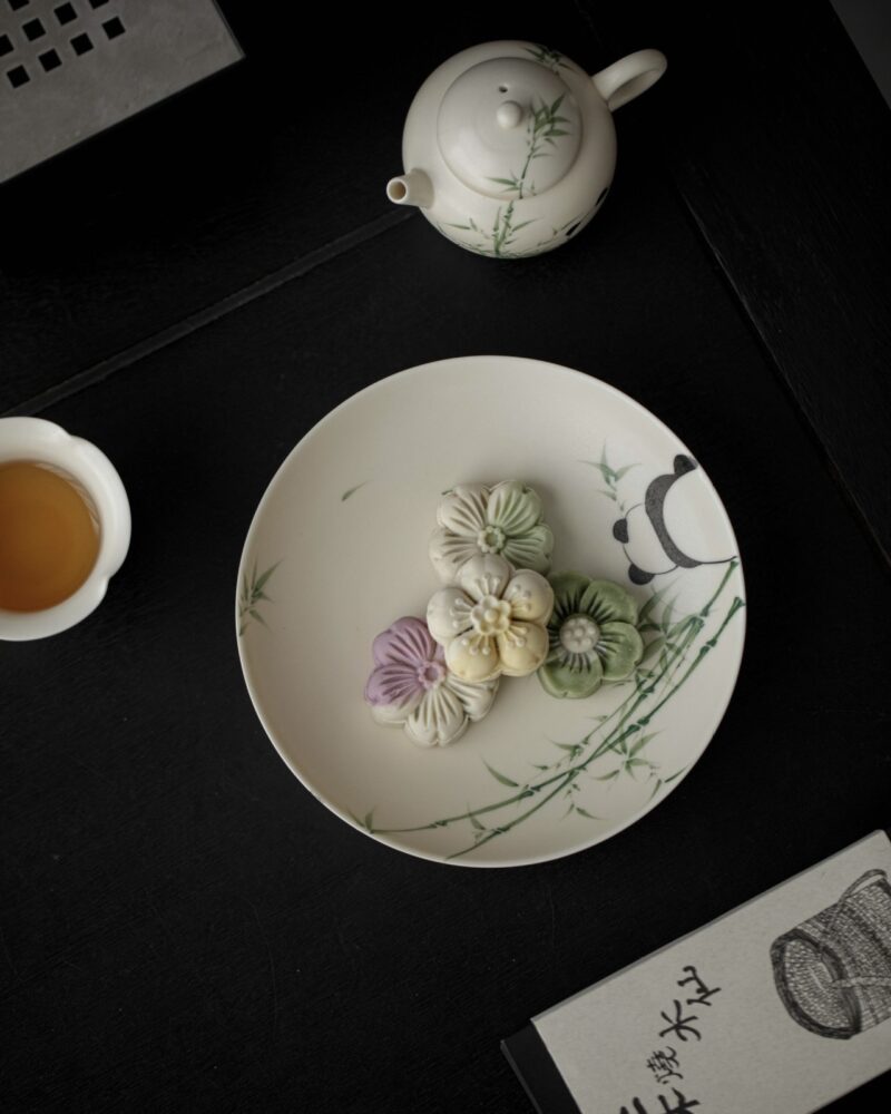 Hand-painted Ceramic Panda & Bamboo 180ml Chinese Teapot14 Hand-painted Ceramic Panda & Bamboo 180ml Chinese Teapot