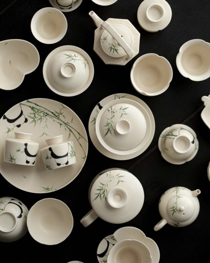 Hand-painted Ceramic Panda & Bamboo 180ml Chinese Teapot8 Hand-painted Ceramic Panda & Bamboo 180ml Chinese Teapot