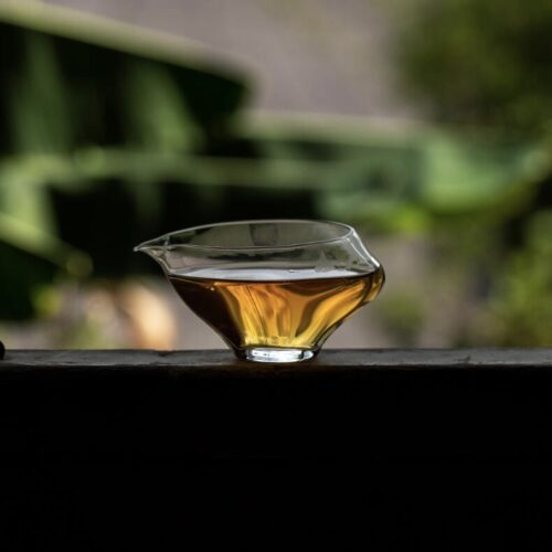 Simple Chic Handmade Glass Solitary Swan 180ml Fair Cup Gong Dao Bei