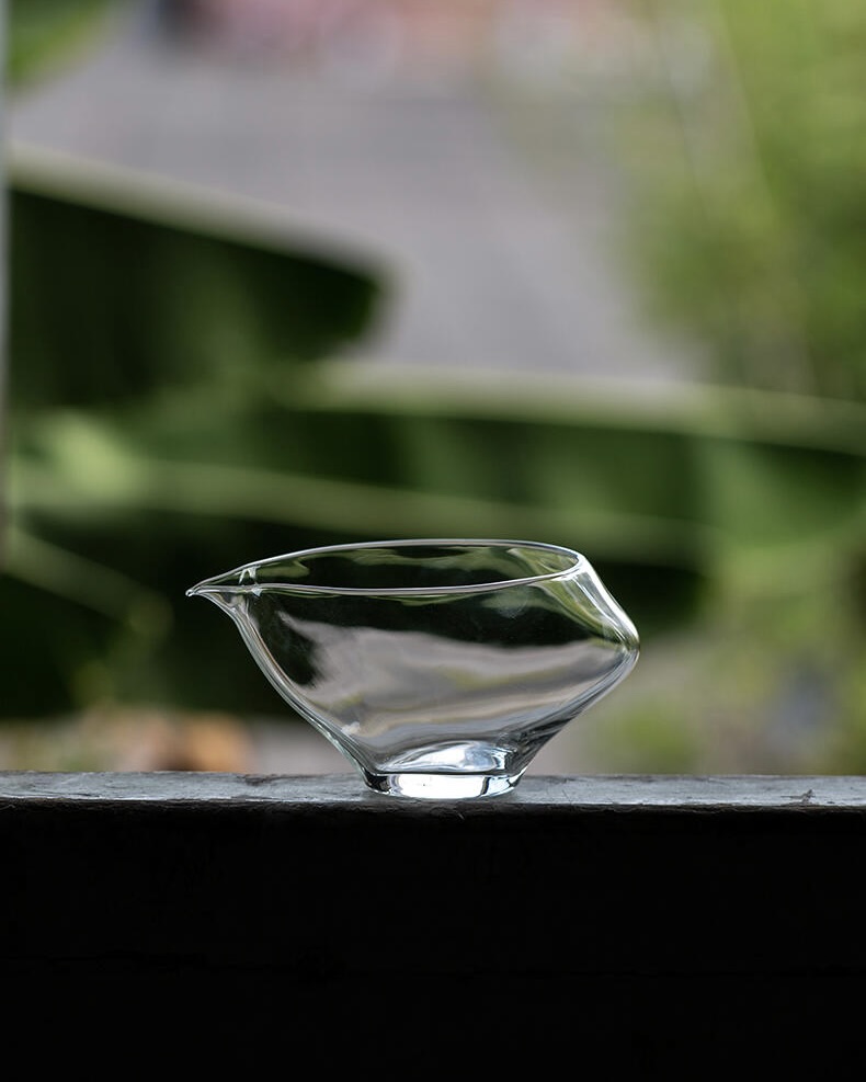 Simple Chic Handmade Glass Solitary Swan 180ml Fair Cup Gong Dao Bei5 Simple Chic Handmade Glass Solitary Swan 180ml Fair Cup Gong Dao Bei