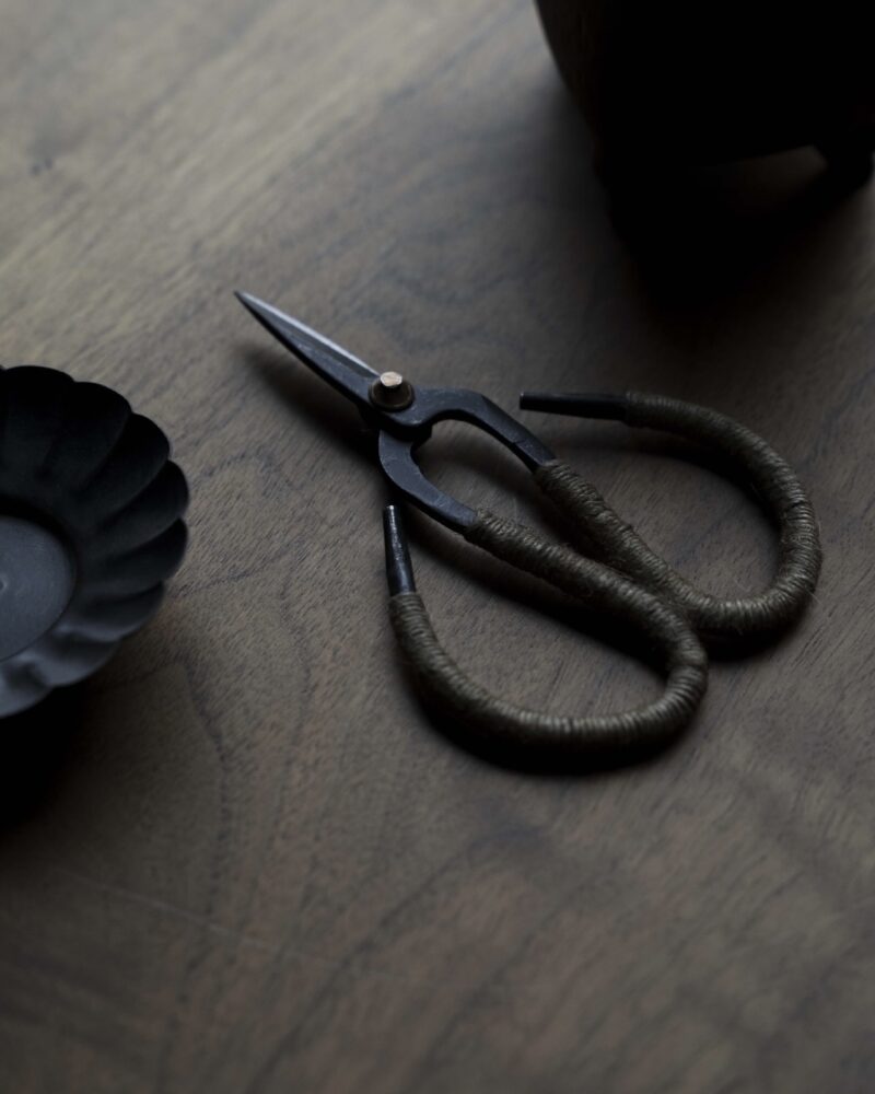 Vintage Style Carbon Steel Hand-Forged Tea Scissors