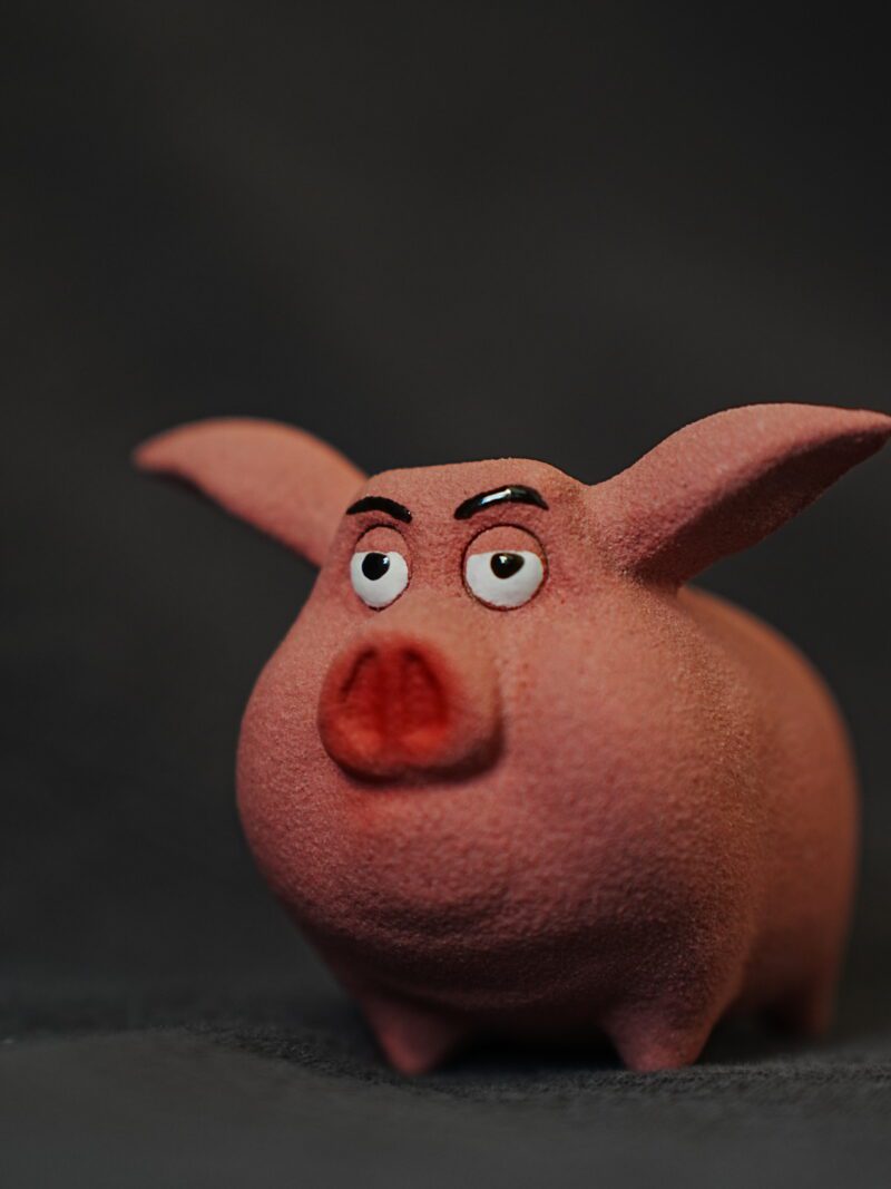 940 (2) Handmade Zisha Yixing Clay Fly Pigg Tea Pet