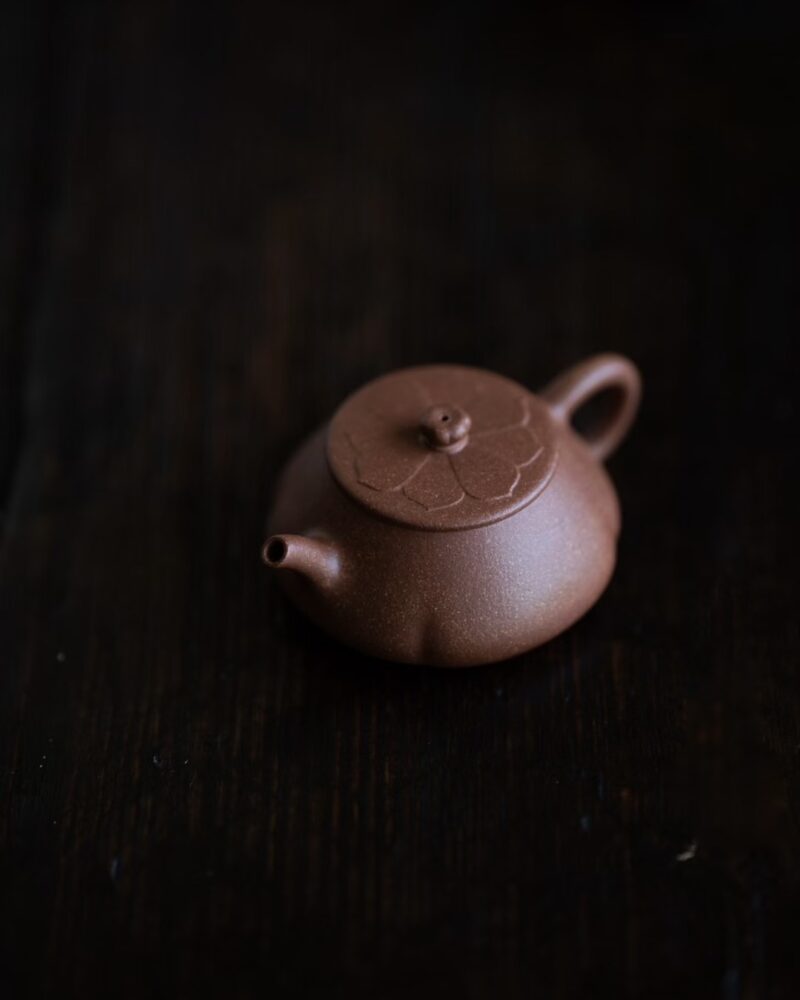 Half Handmade Jiang Po Ni Lotus Shi Piao 130ml Yixing Teapot
